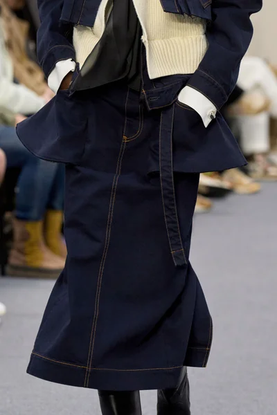 Look 199